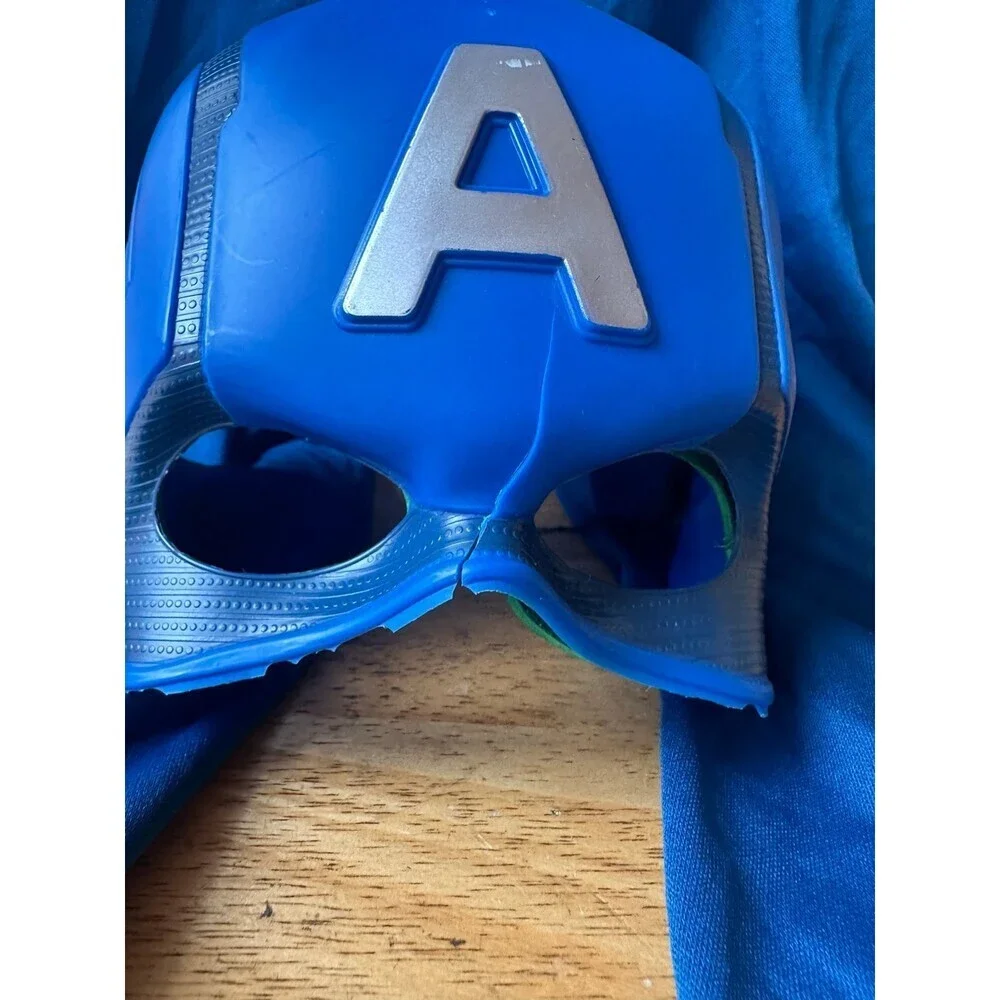 Marvel Avengers Captain America boy’s size medium Costume - Picture 3 of 10